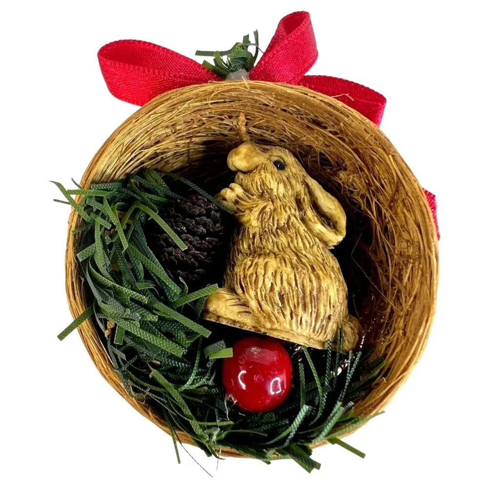 Vintage‎ Silvestri Bunny Rabbit in Nest Christmas Ornament Handcrafted